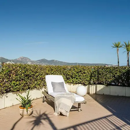 Lejlighed Sunny Rooftop Loft With Gorgeous Views Of Olbia